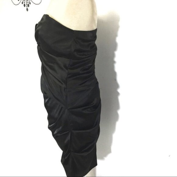 Le Château satin strapless ruched cocktail dress L - Picture 5 of 7